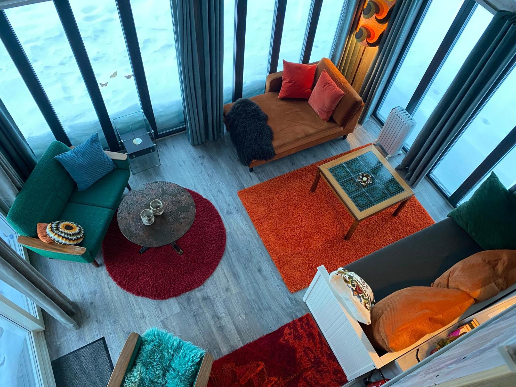 Nice Little House Right By The Sea, Stunning View Rensa ภายนอก รูปภาพ